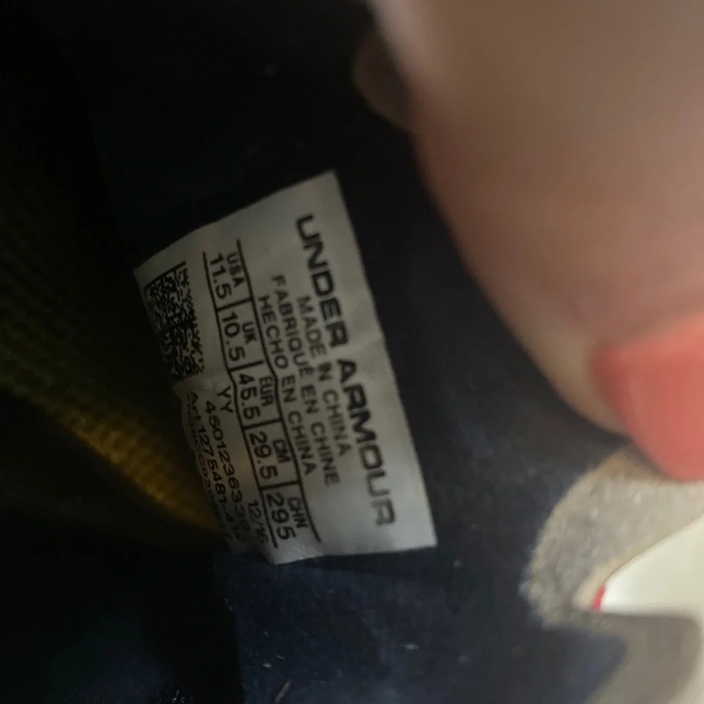 UNDER ARMOUR USA Stars Cleats Size 11.5